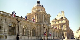 Le mariage des couples homosexuels a été voté sans conteste au Sénat. pas de faux procès. Il ne faut plus attendre!